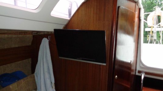 плазма на яхте