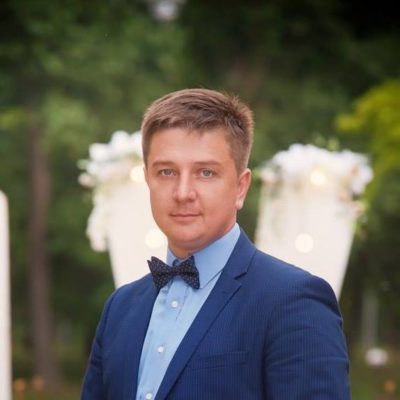 Вдущий в бабочке