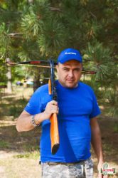 арбалет на плече